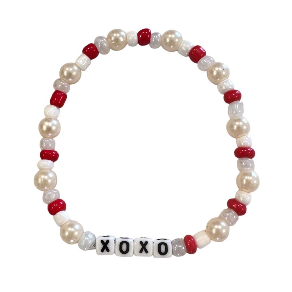 XOXO Beaded Bracelet